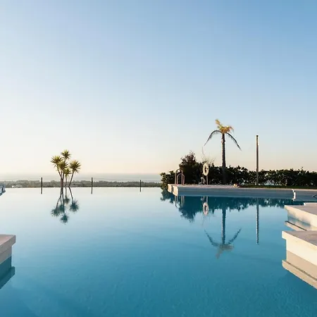 Apartment Wonderful 3-bedroom With Garden And Amazing Views Hacienda Senorio Cifuentes Marbella Benahavis