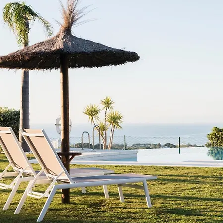 Wonderful 3-bedroom With Garden And Amazing Views Hacienda Senorio Cifuentes Marbella * Benahavis