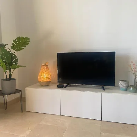 Apartment Wonderful 3-bedroom With Garden And Amazing Views Hacienda Senorio Cifuentes Marbella *